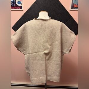 Women's Cream Dolman Short Sleeve Sweater 18/20